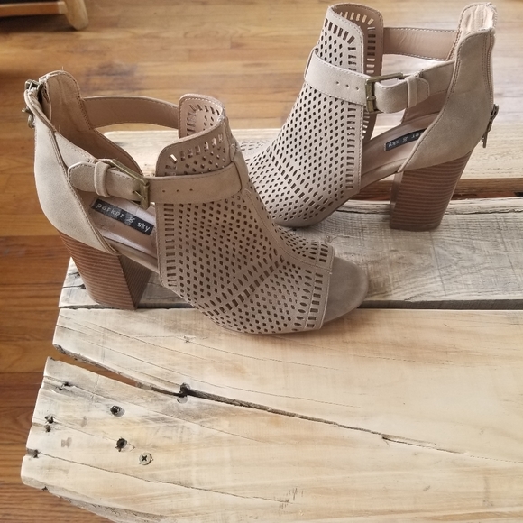 why has nobody bought these yet??!!?? - Picture 6 of 8